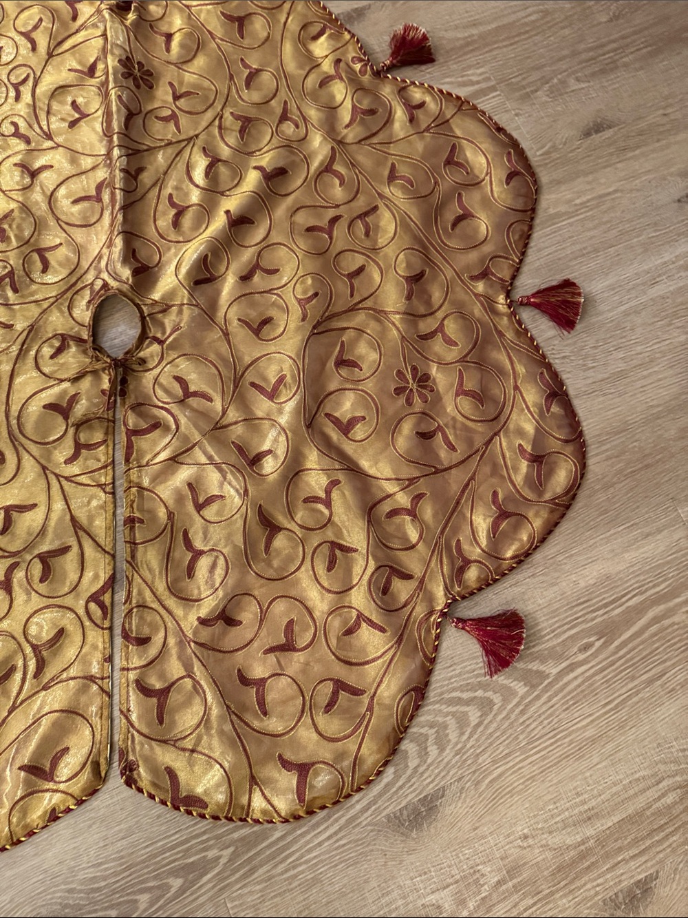 Gold and Burgundy Quilted Tree Skirt with Tassels - Picture 8 of 11